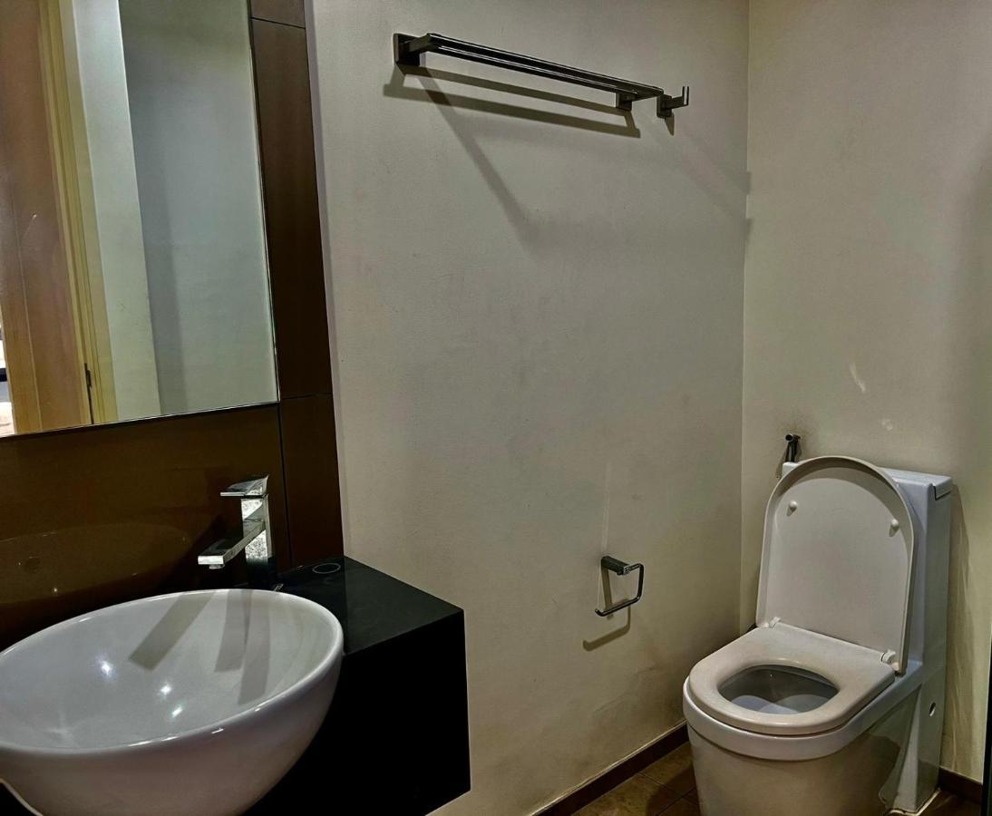 Unixx Condo Pattaya Near Walking Street Exterior foto